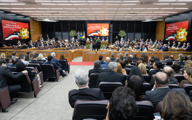 68c8378a7f09a-5097266_ordem_de_merito_judiciario_do_trabalho_2025_tribunal_regional_do_trabalho A solenidade foi conduzida pelo presidente do TRT-2 (Crédito: Laura Aidar)