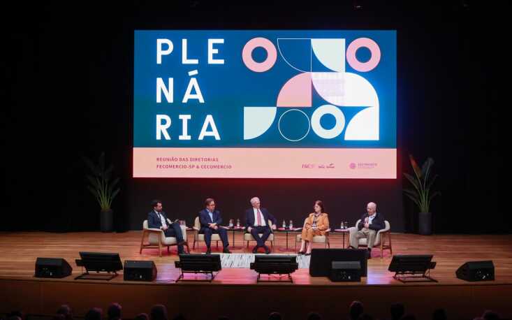 Reunião plenária debate avanço da PEC 6X1 e caminho para reduzir danos